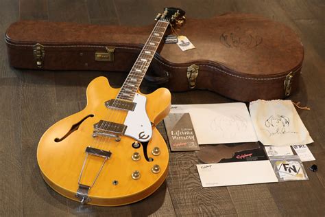 Epiphone Casino Lennon Reemissao De