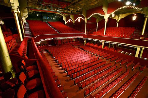 Evangelho Au Casino De Paris