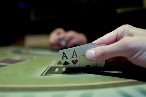 Kako Se Igra Draw Poker