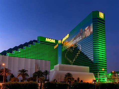 Mgm Grand Licoes De Merda