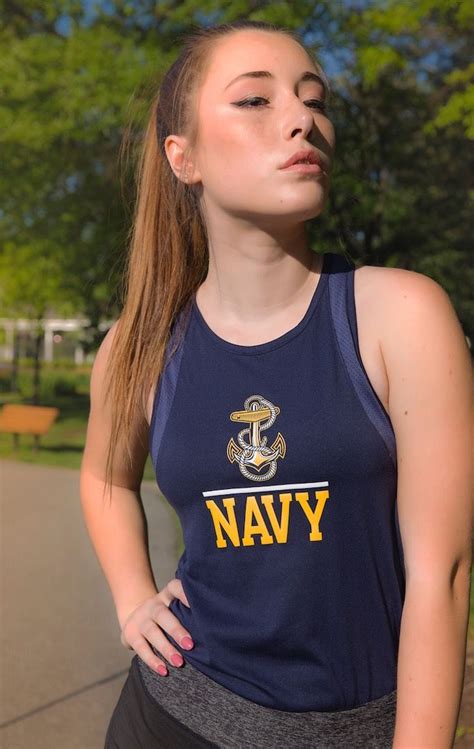 Navy Girl Brabet